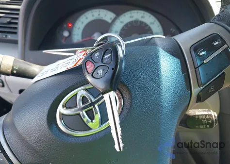 2011 Toyota Camry Se z USA, uszkodzony, nr VIN 4T1BF3EK0BU726130